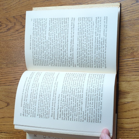 Vintage First Edition Responsibility In Mass Communication Wilbur Schramm Book - Picture 11 of 16